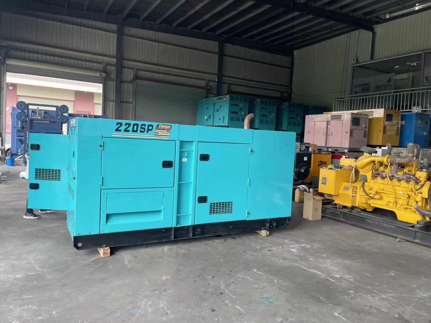千山800kW 柴油发电机的输出电流波动范围是多少?